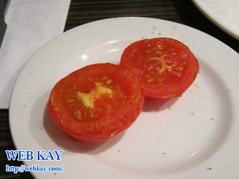 ホテル「ホリデイ・イン・チェスターサウス」の朝食　焼きトマト