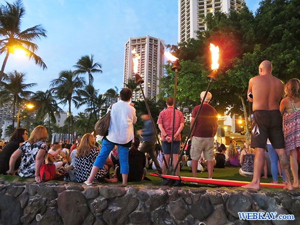 フラダンスショー Huladance Show ハワイ ワイキキビーチ Hawaii Waikiki Beach フラショー