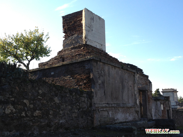 お墓 ポンペイ Pompeii 世界遺産 italy