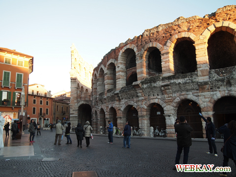 Arena アレーナ Verona ヴェローナ 散策 イタリア ぶらり旅 レビュー